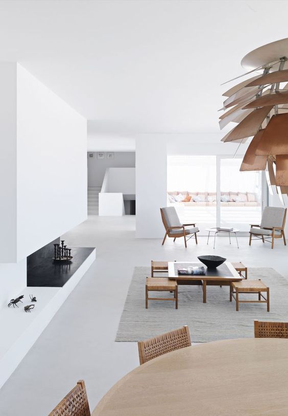 Căn hộ trong phong cách thiết kế nội thất tối giản tone trắng