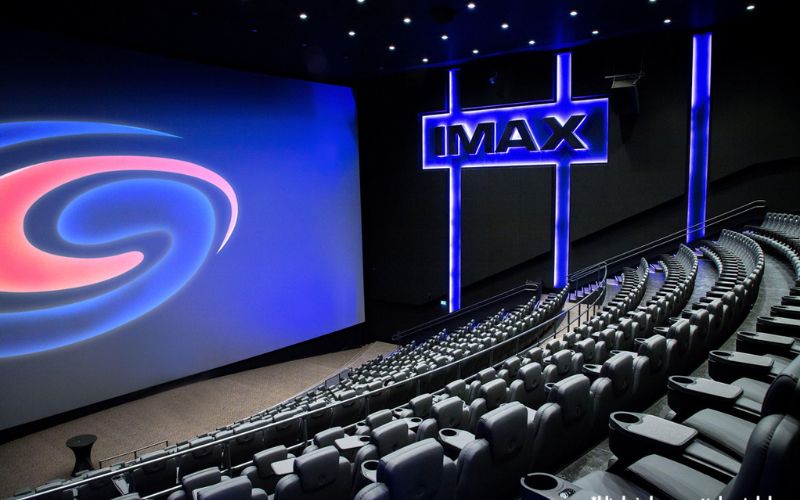 Rạp Phim IMAX Là Gì? Thiết Kế Có Gì Nổi Bật?