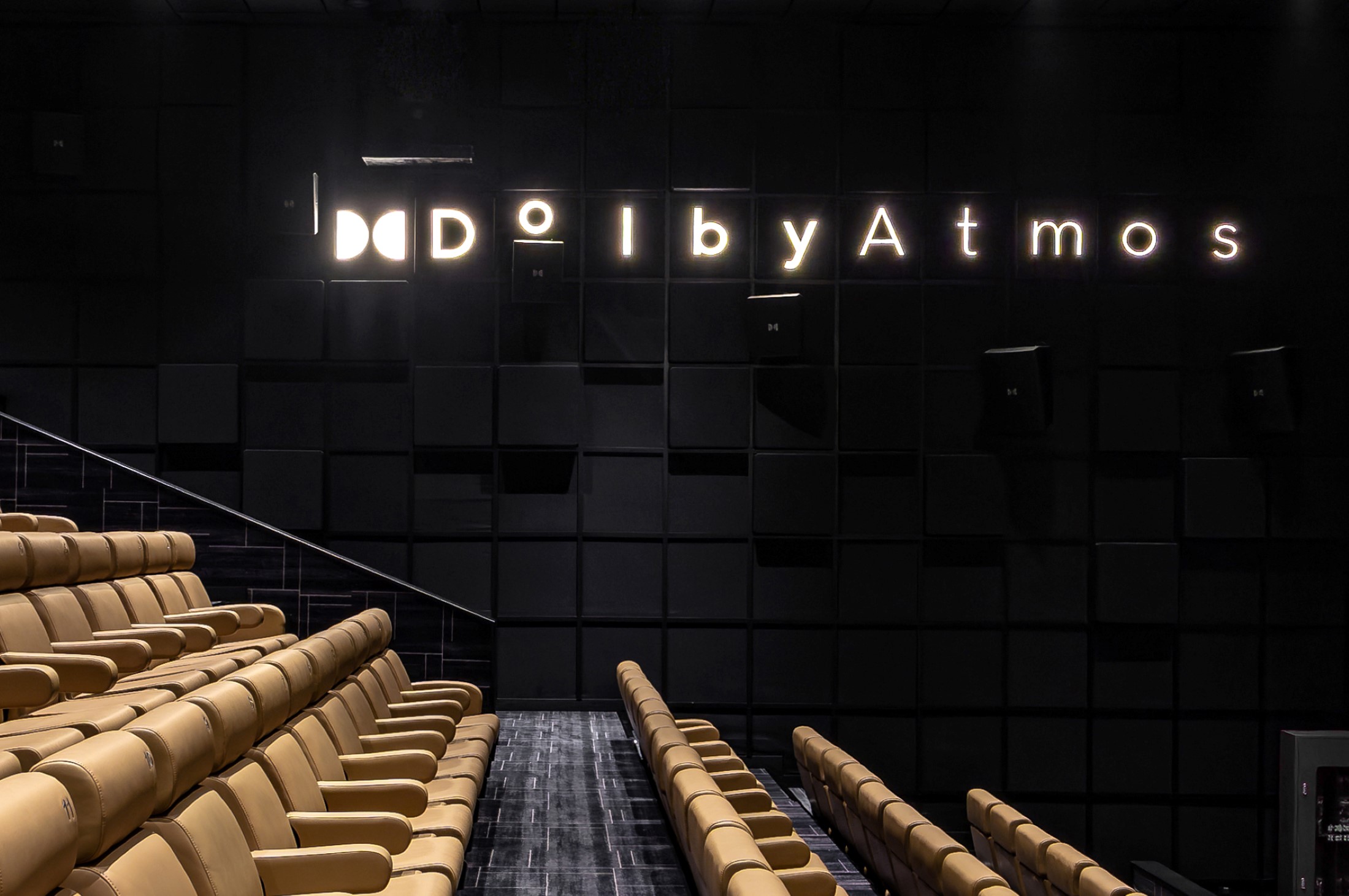 3 onyx dolby atmos cinema 99552