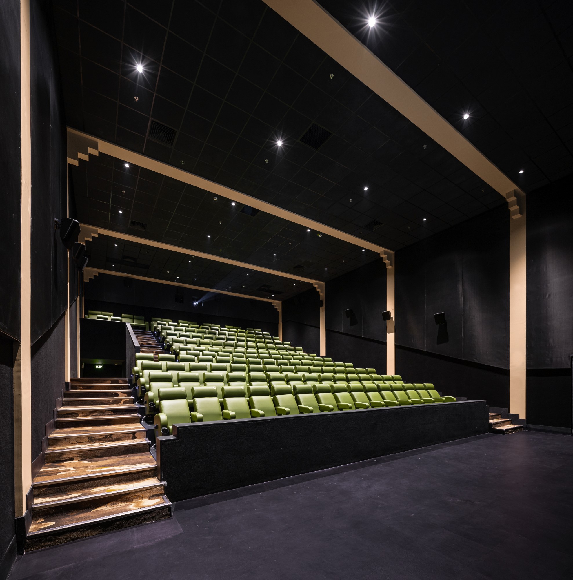 rap chieu phim galaxy hue avalo interior jsc 12 21487